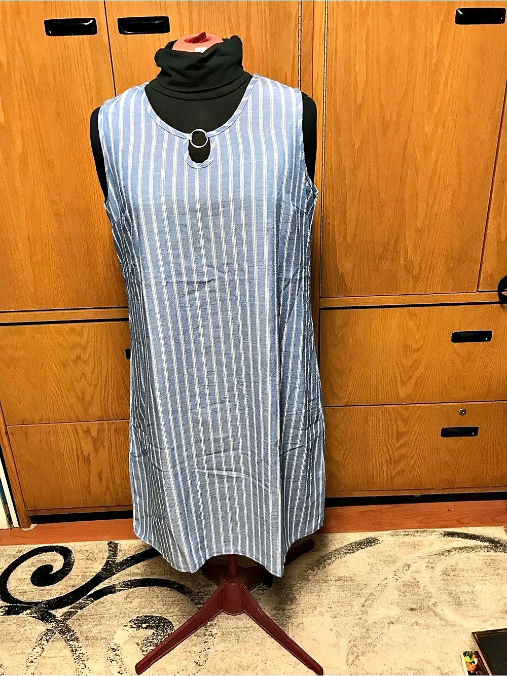 Striped Maxi Dress in Blue & White XL Like New